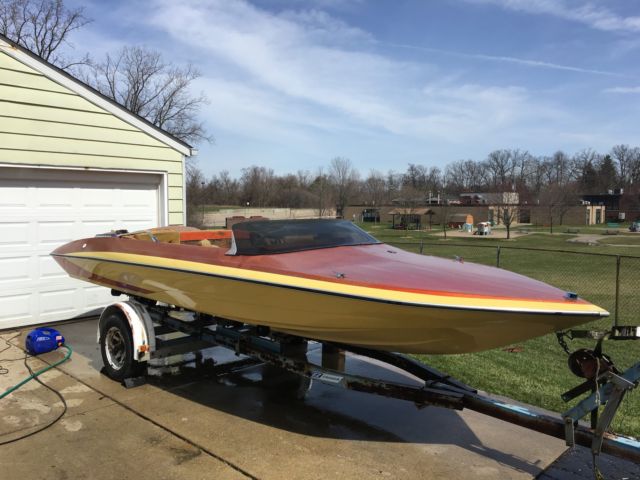 77 78 79 Glastron Carlson Cvx 20 For Sale In West Bloomfield Michigan United States