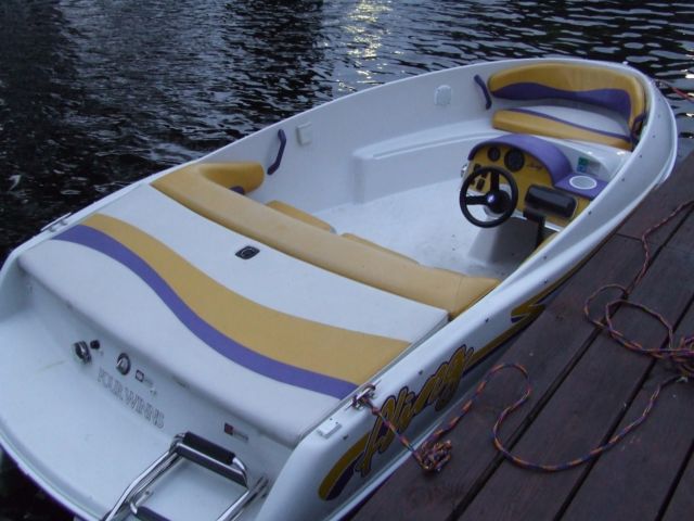 Boat 1994 4 Winns 16 Foot Jet Boat For Sale In Ludington Michigan United States
