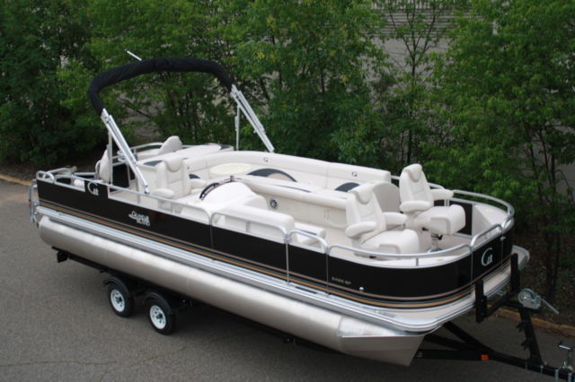 tritoon rc tahoe pontoon boat vinyl ft 150 floor trailer fun mercury fish stroke four boats triple usa tube direct