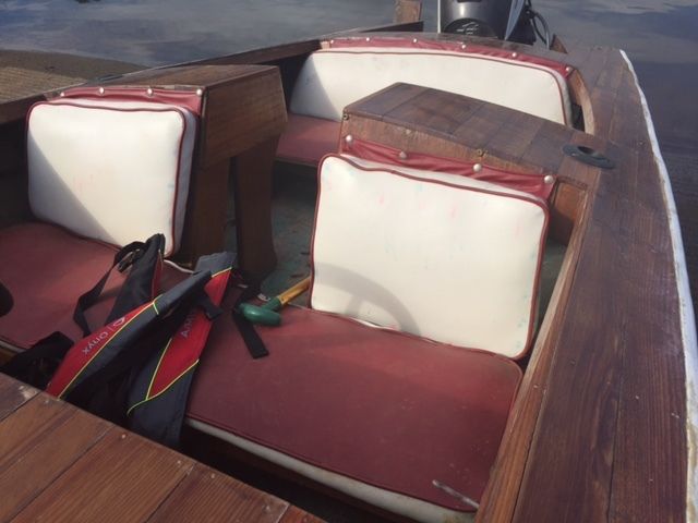 1956 Evinrude Lark III Run About