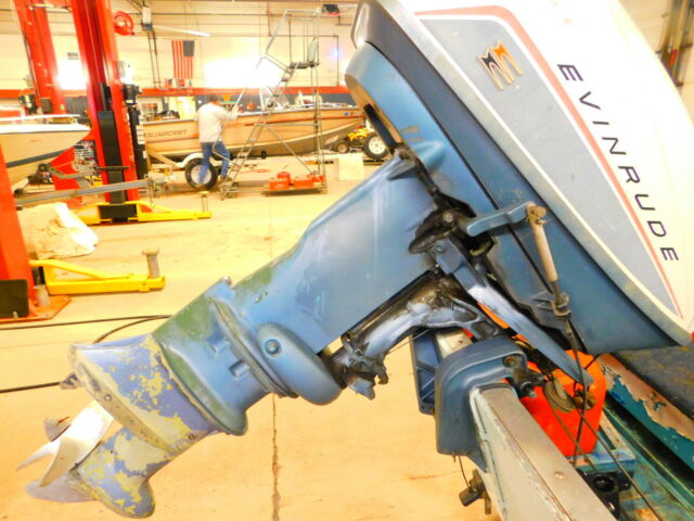 1900 Crestliner Runabout