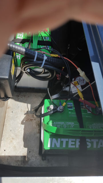 2002 LOWE 17 LOWE Bass