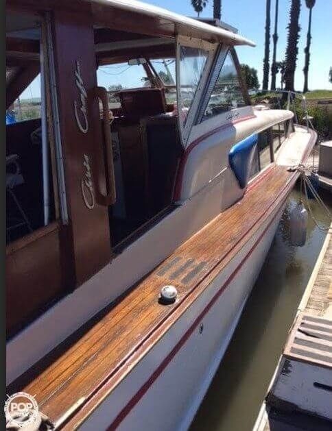 1959 Chris-Craft 31 Constellation Trawler