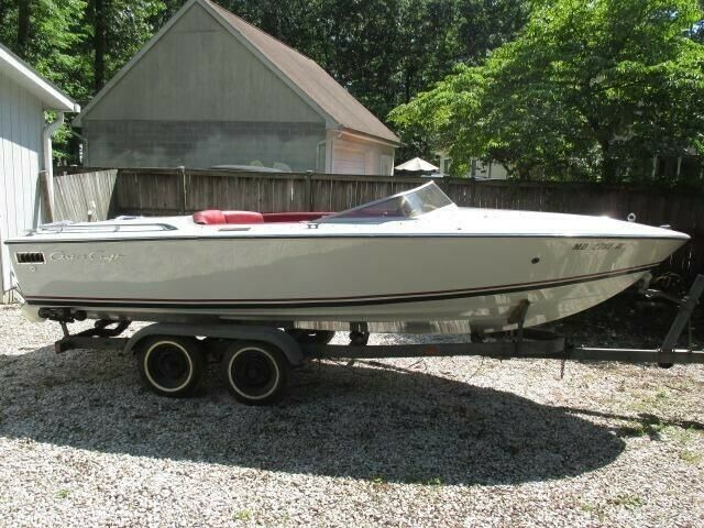 1973 Chris-Craft Ski Boat