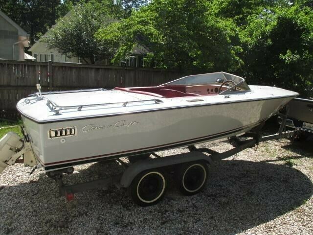 1973 Chris-Craft Ski Boat