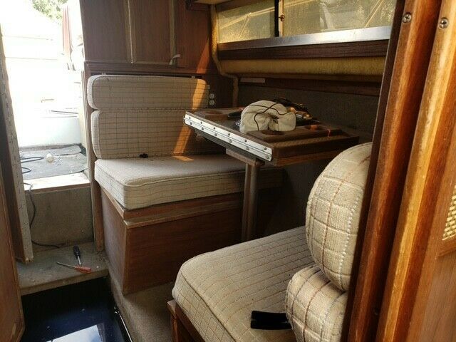 1976 Sea Ray Aft Cabin