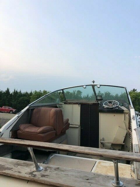 1976 Sea Ray Aft Cabin