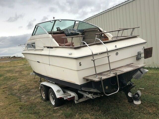 1976 Sea Ray Aft Cabin