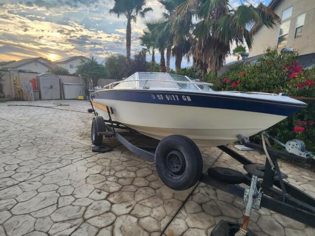1977 Ranger 19ft Boat --