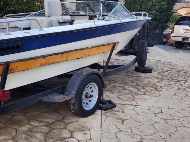 1977 Ranger 19ft Boat --
