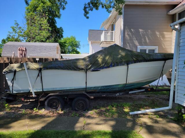 1978 Sea Ray 20ft Boat --