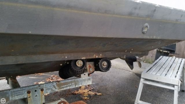 1980 Wellcraft 30 Scarab Sport Center Console
