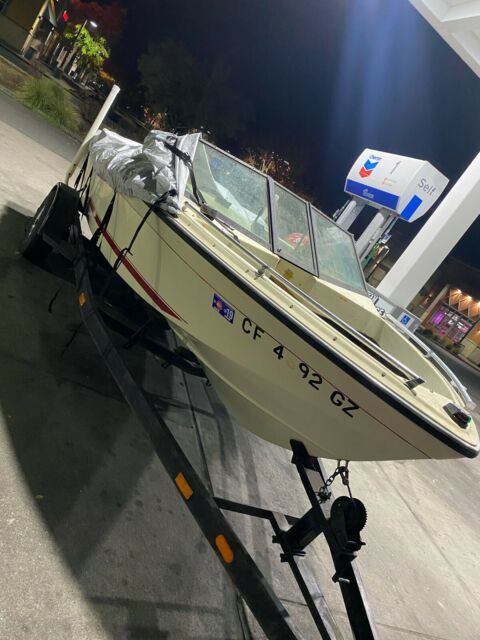 1981 Seaswirl Bowrider
