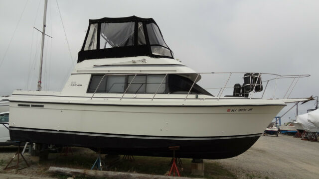 1983 Carver Boats Crusader Flybridge