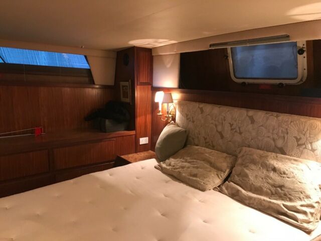 1987 Hatteras Double Cabin Motor Yacht Aft Cabin