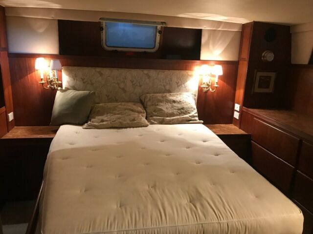 1987 Hatteras Double Cabin Motor Yacht Aft Cabin