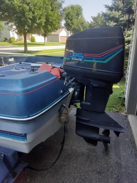 1988 Bayliner 18ft Boat --