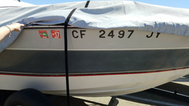 1988 Chaparral 2300
