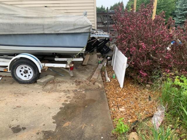 1988 Four Winns 19ft Boat --