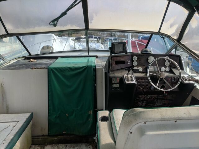 1988 Wellcraft Grand Sport Cuddie