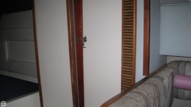 1989 Sea Ray 268 Sundancer Cruiser (Power)