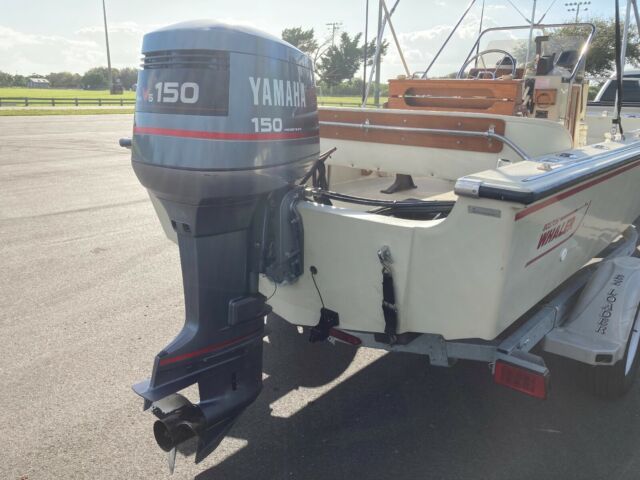 1990 Boston Whaler 19 Outrage Center Console