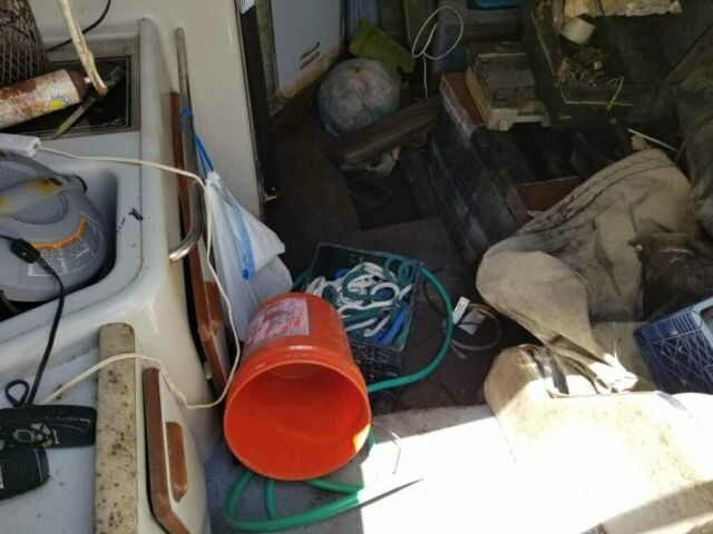 1990 Sea Ray Express Cruiser