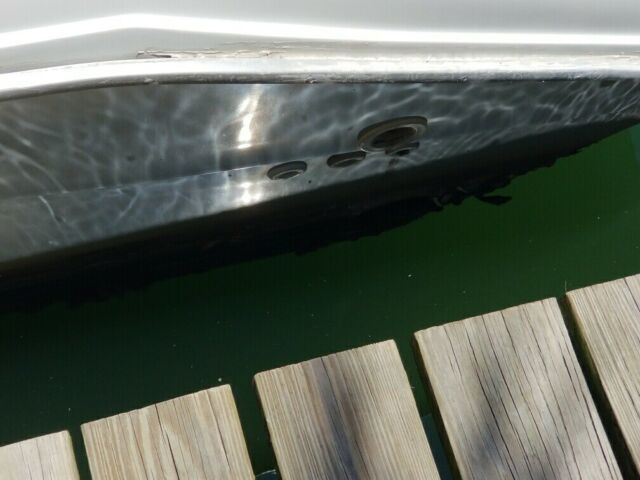 1990 Sea Ray Express Cruiser