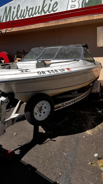 1993 Sea Ray 17ft Boat --