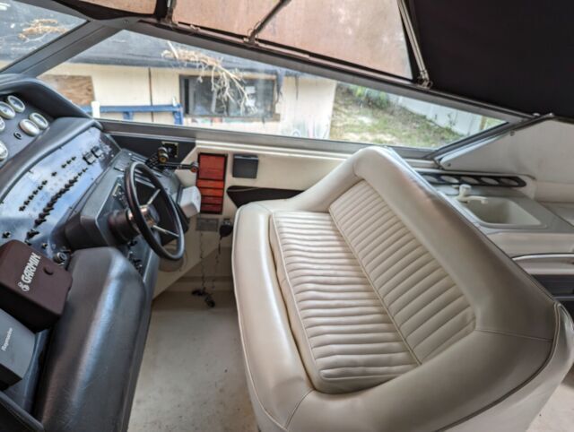 1993 Sea Ray 380 SS Sun Sport --