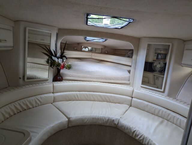 1993 Sea Ray 380 SS Sun Sport --