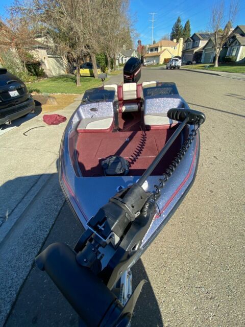 1995 Bass Tracker Quantum Bass