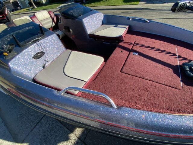 1995 Bass Tracker Quantum Bass