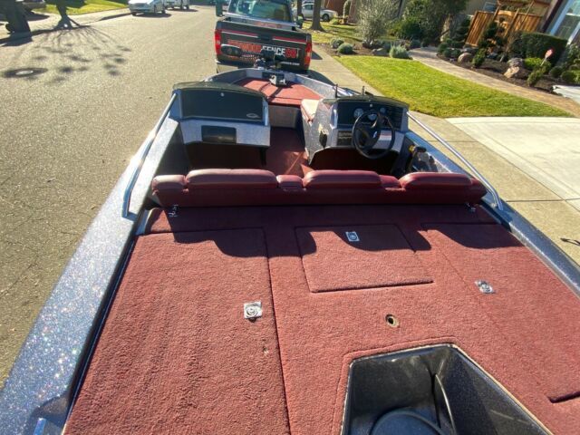 1995 Bass Tracker Quantum Bass