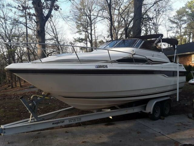 1996 Monterey Cabin Cruiser