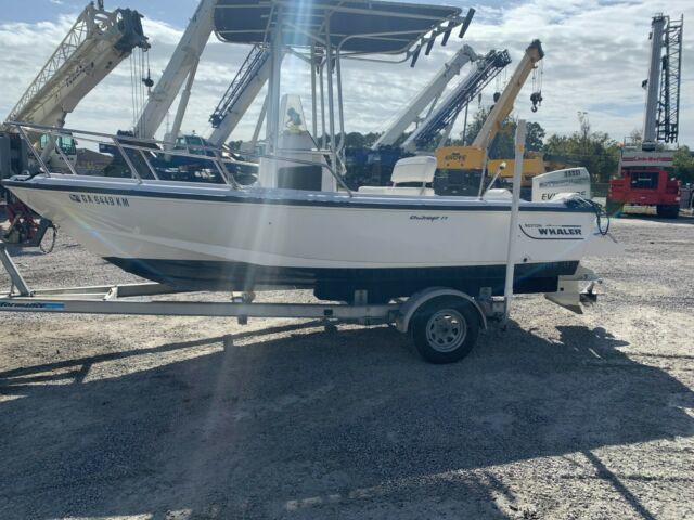 1997 Boston Whaler Outrage 17 Center Console