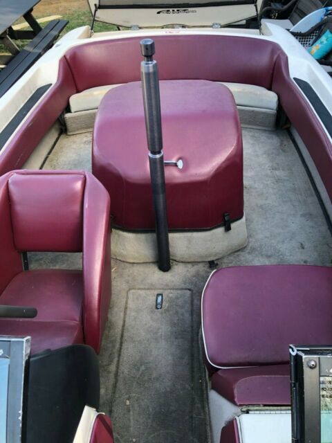 1988 Correct Craft Sport Nautique Bowrider
