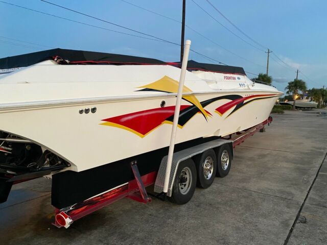 2000 Fountain Fountain