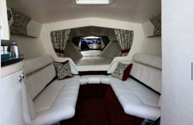 2000 Fountain Fountain