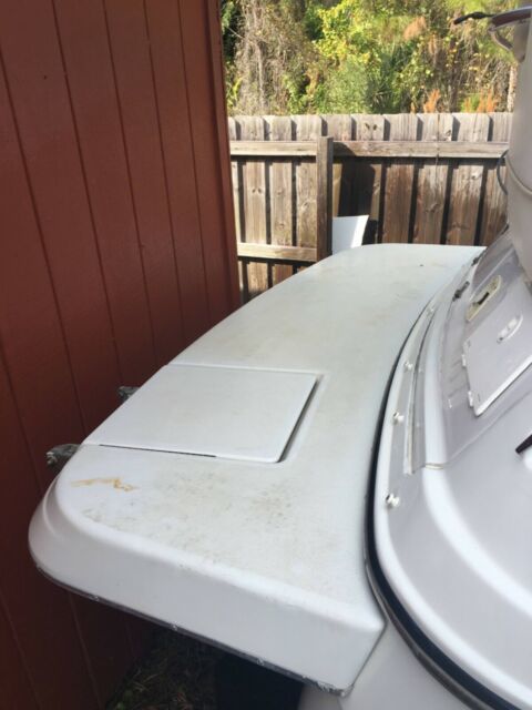 2001 Four Winns Vista 248 Aft Cabin