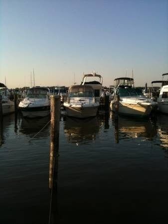 2001 Sea Ray 310 Sundancer Cruiser (Power)