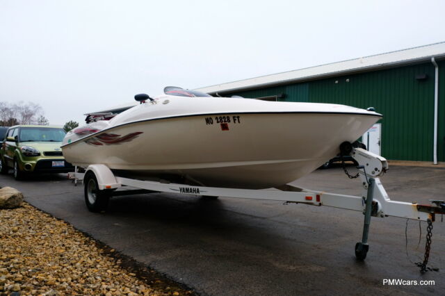 2001 Yamaha LS2000 Jet