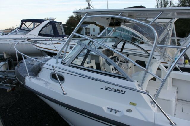 1997 Sea Ray Conquest Twenty-Three Sport Fisherman