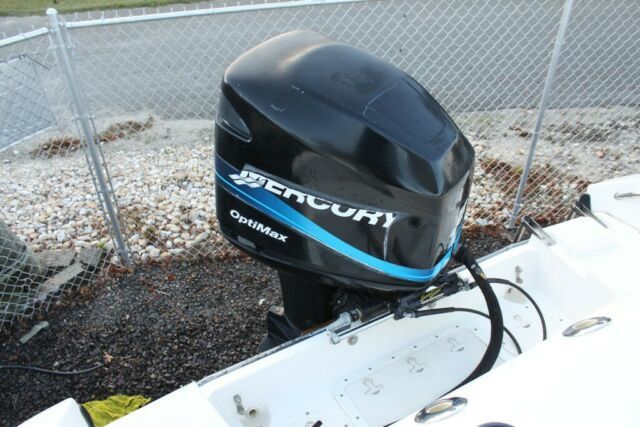 1997 Sea Ray Conquest Twenty-Three Sport Fisherman