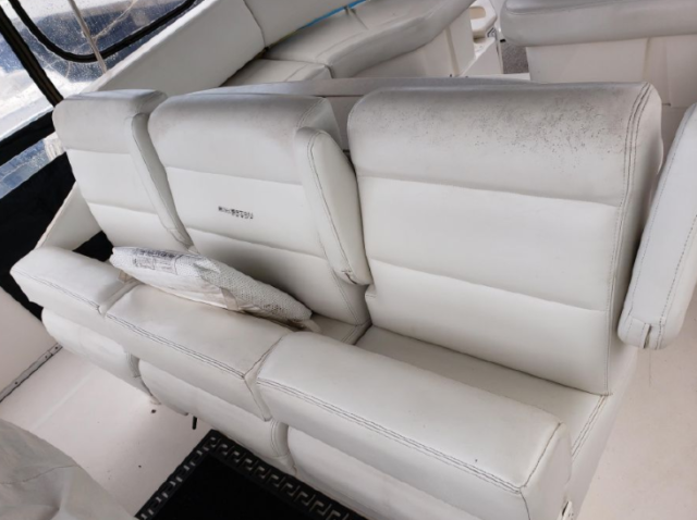 2002 Silverton 43 Motor Yacht Cruiser