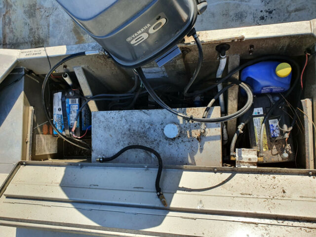 2003 Yamaha 90HP Center Console