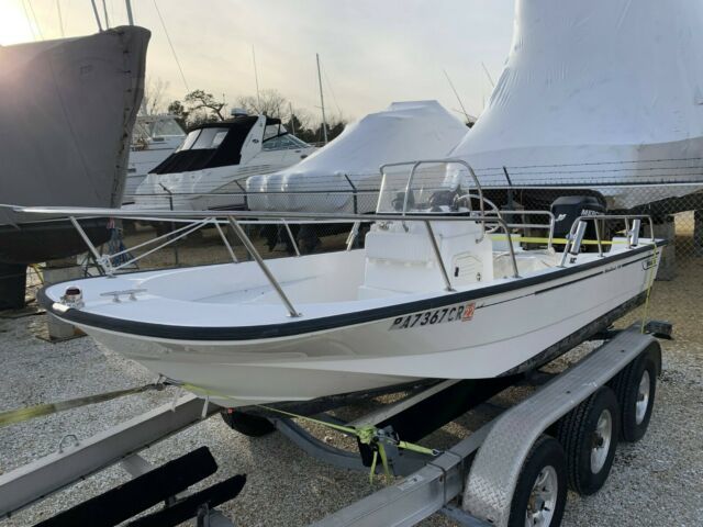 2003 Boston Whaler Center Console