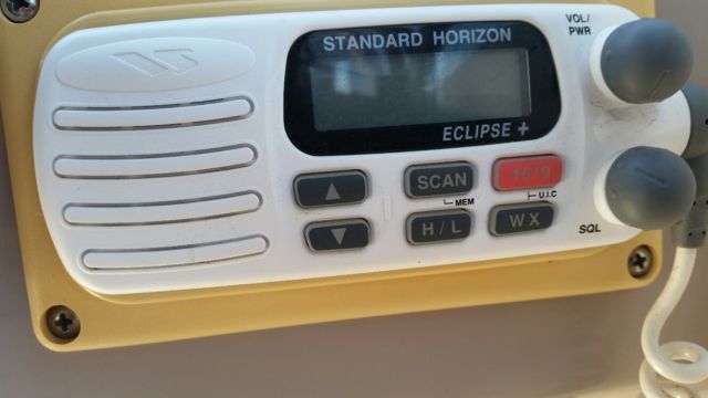 2004 Rinker Rinker Express Cruiser