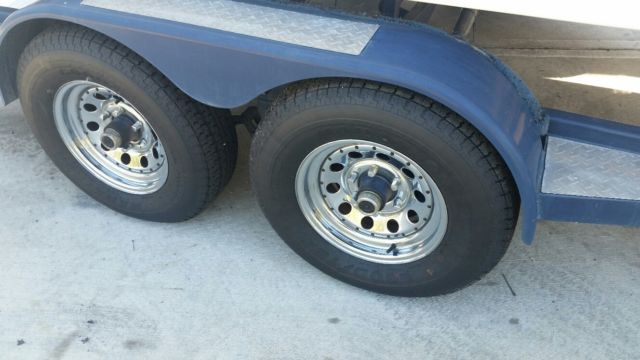 2004 Rinker Rinker Express Cruiser