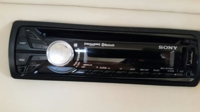 2004 Rinker Rinker Express Cruiser